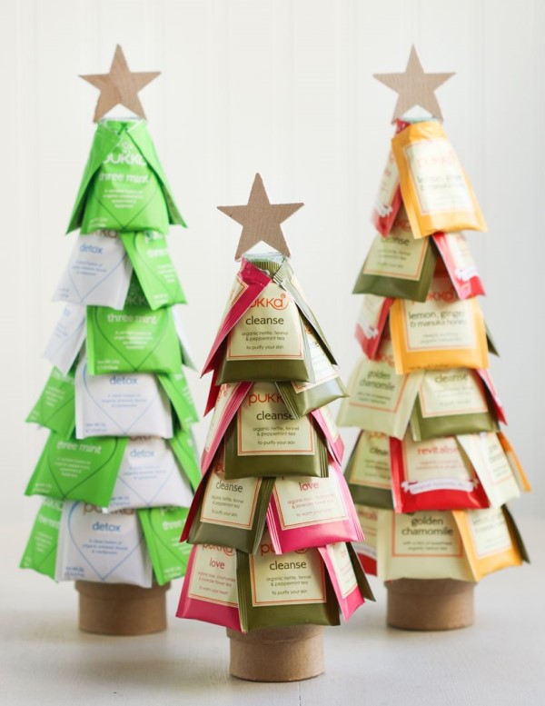 5 ideias de como fazer uma árvore de Natal de papelão
